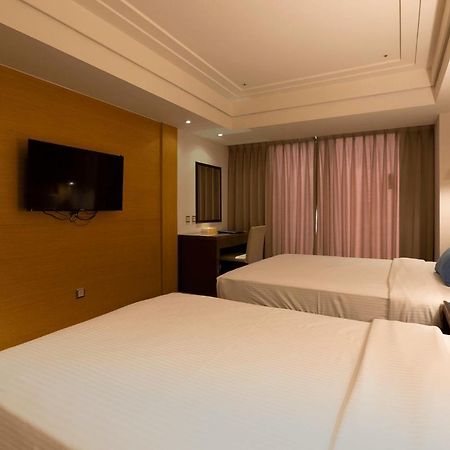 Ever Delightful Business Hotel Цзяї Екстер'єр фото