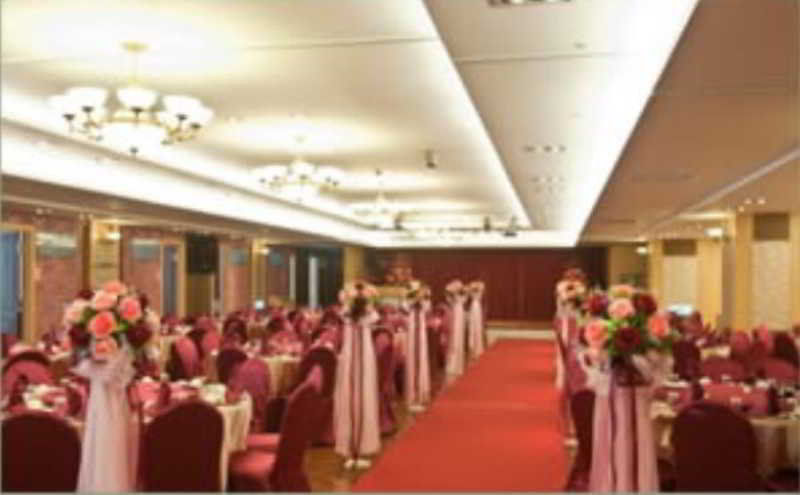 Ever Delightful Business Hotel Цзяї Екстер'єр фото