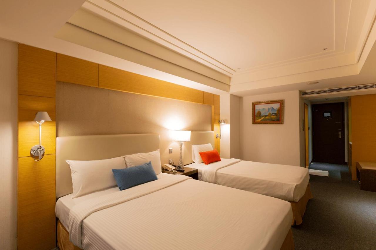Ever Delightful Business Hotel Цзяї Екстер'єр фото