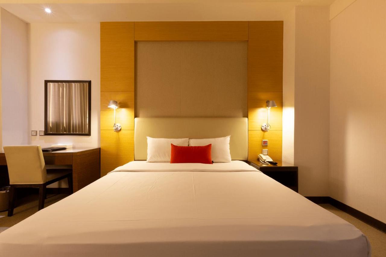 Ever Delightful Business Hotel Цзяї Екстер'єр фото