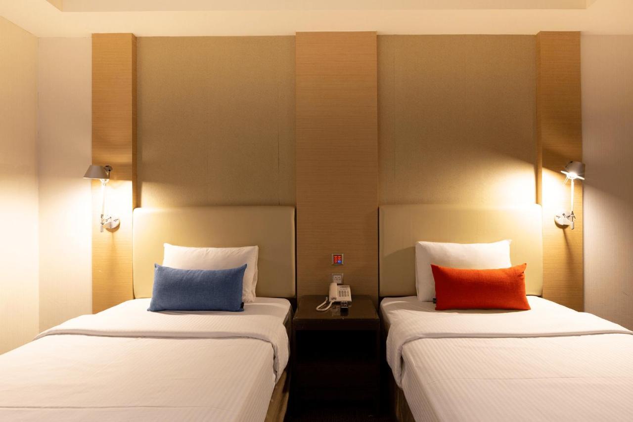 Ever Delightful Business Hotel Цзяї Екстер'єр фото
